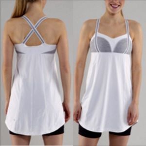 LULULEMON Run Illuminate White Athletic Dress sz 6